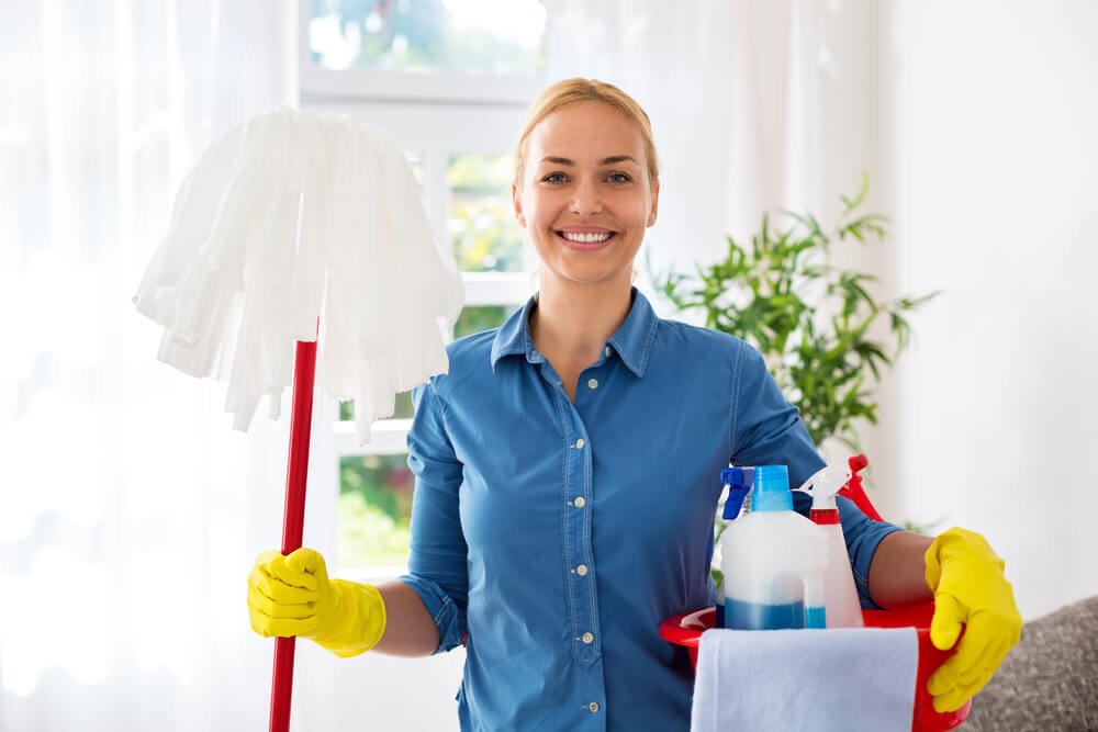 15 cleaning tips from professional cleaners (1)